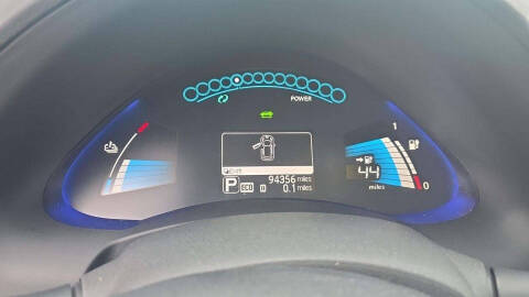 2013 Nissan LEAF S