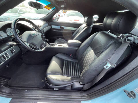 2003 Ford Thunderbird