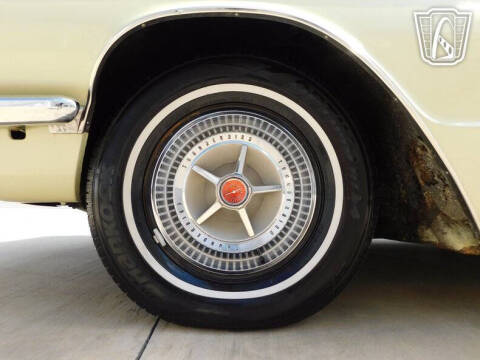 1966 Ford Thunderbird