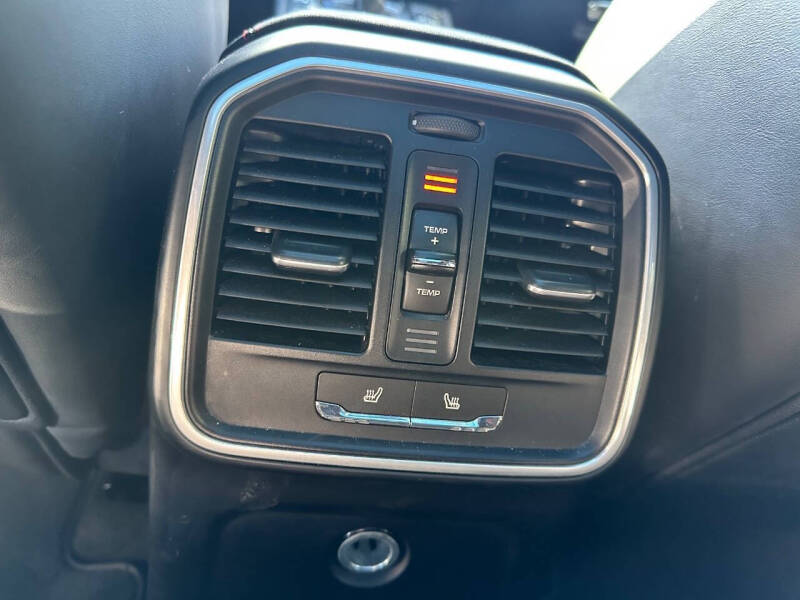 2017 Porsche Macan GTS