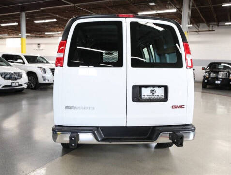2024 GMC Savana 2500