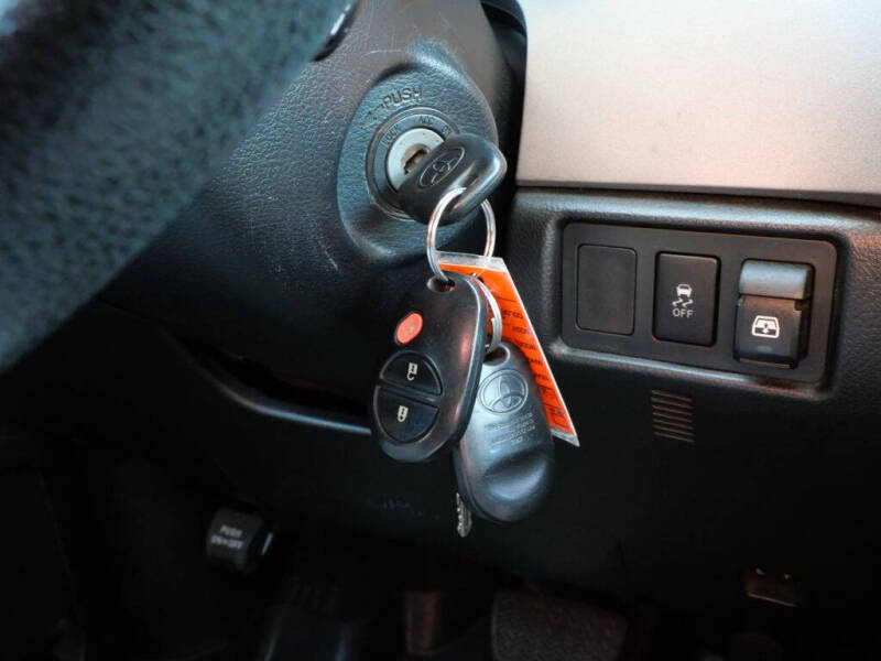 2010 Toyota Tundra Grade