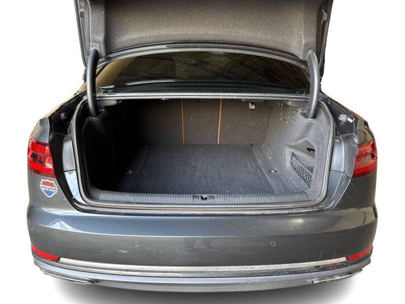 2019 Audi A4 Premium Plus 40 TFSI