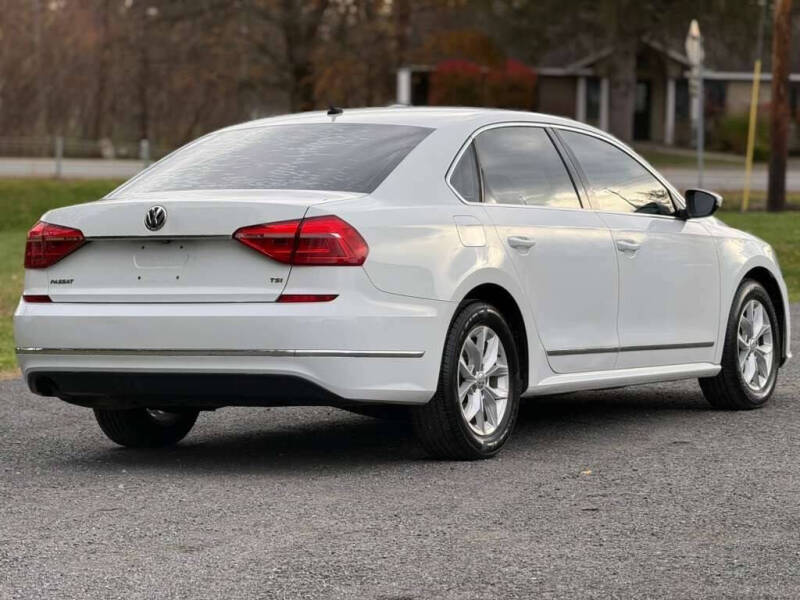 2016 Volkswagen Passat 1.8T S