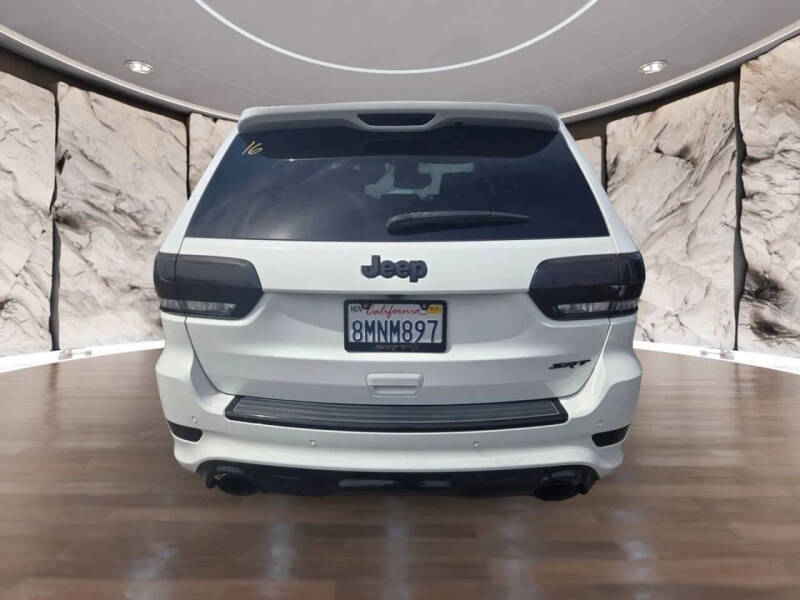 2019 Jeep Grand Cherokee SRT