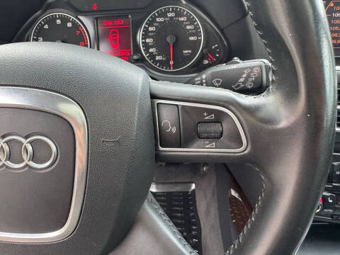 2011 Audi Q5 3.2 quattro Premium Plus