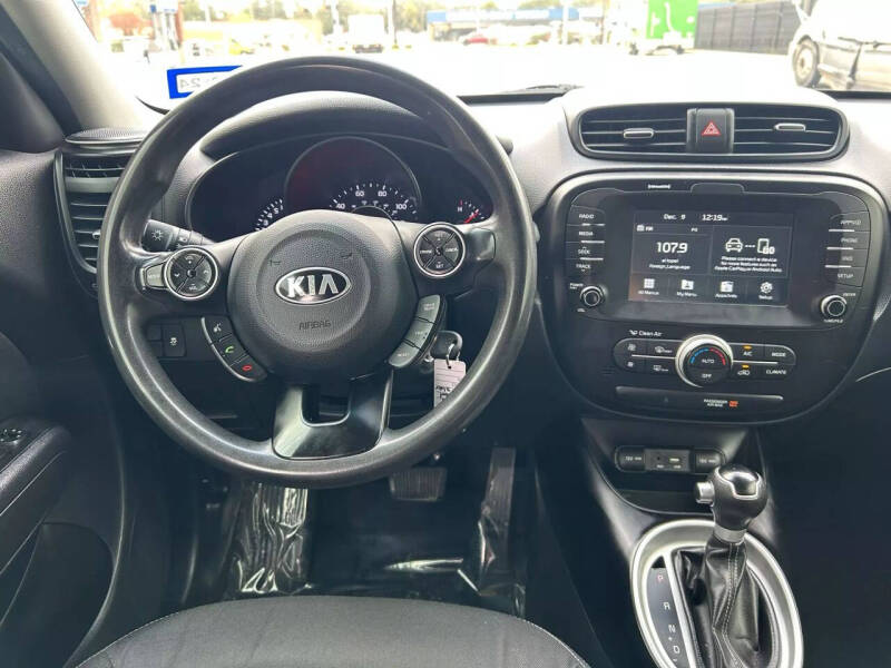 2018 Kia Soul +