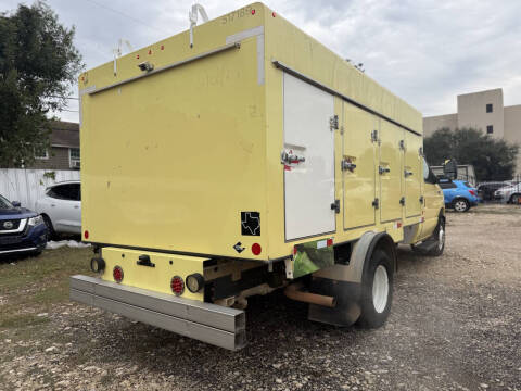 2019 Ford E-Series E-450 SD