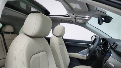 2024 Audi Q3 quattro S line Prem Plus 45 TFSI