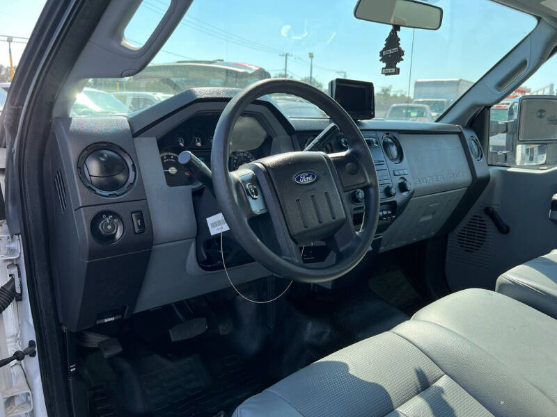 2015 Ford F-350 Super Duty XL