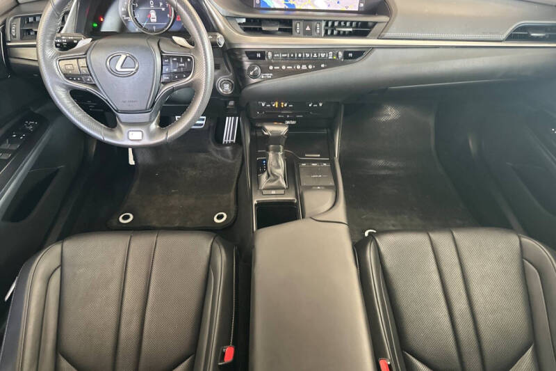 2020 Lexus ES 350 F SPORT