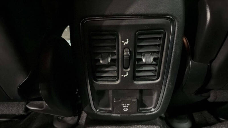 2022 Jeep Grand Cherokee WK Laredo E