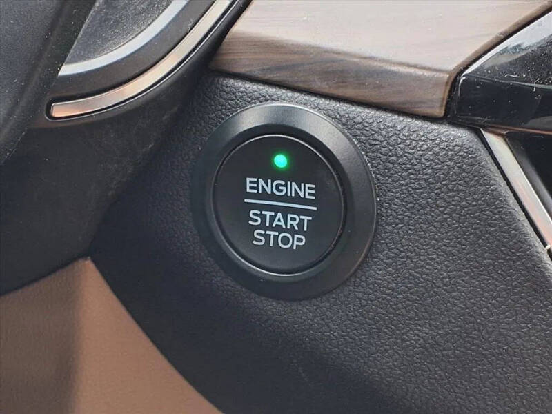 2020 Ford Escape Hybrid Titanium