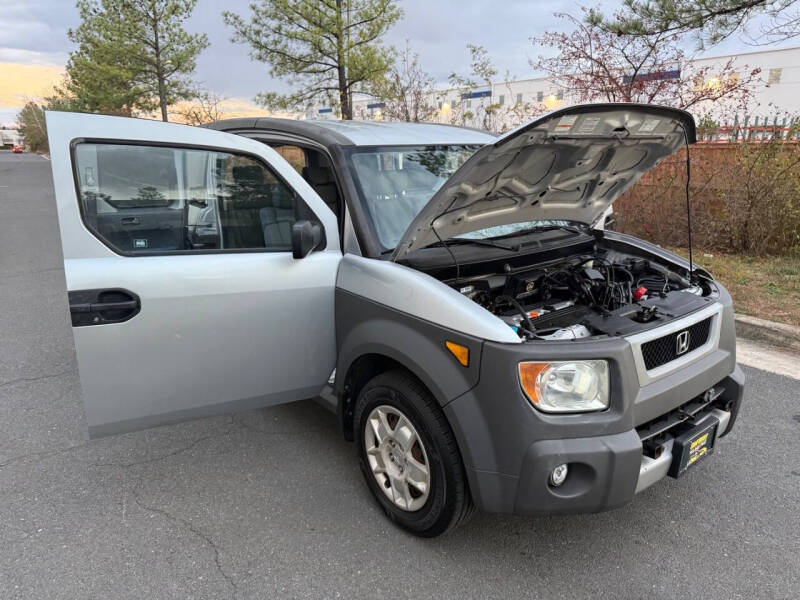 2005 Honda Element LX