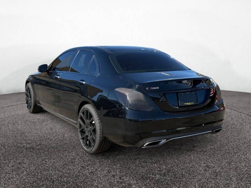 2016 Mercedes-Benz C-Class