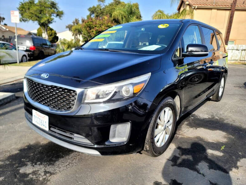 2017 Kia Sedona LX