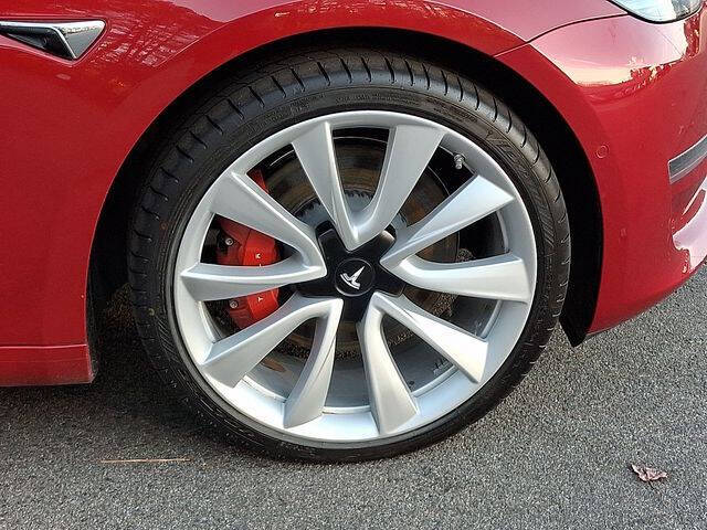 2018 Tesla Model 3 Performance