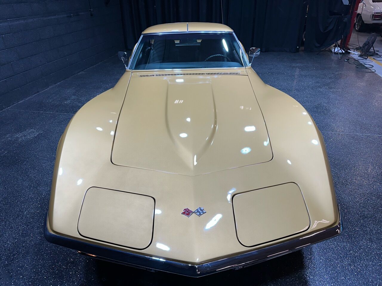 1969 Chevrolet Corvette 2