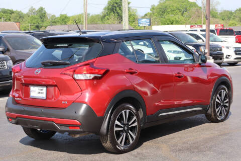 2020 Nissan Kicks SR