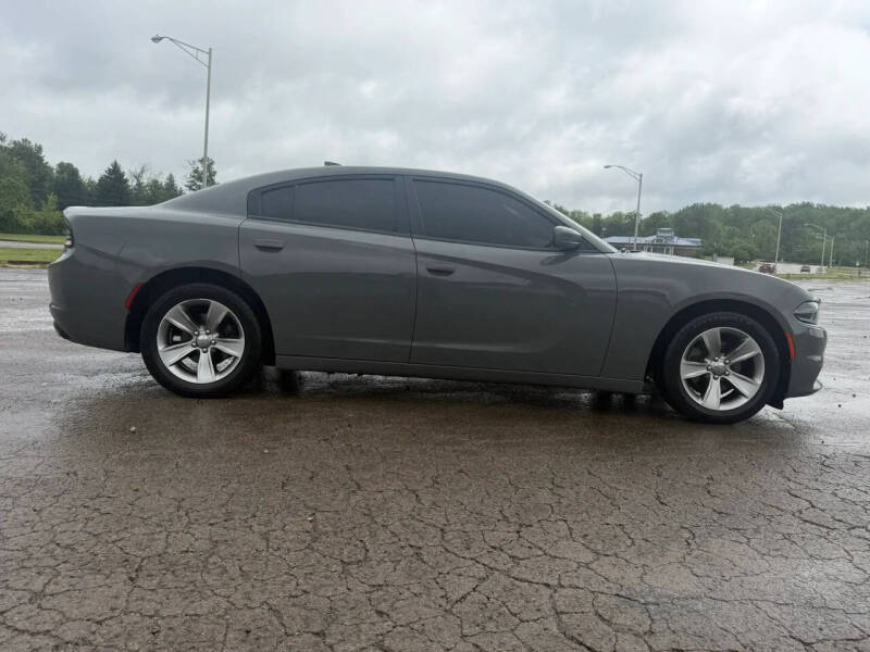 2017 Dodge Charger SXT