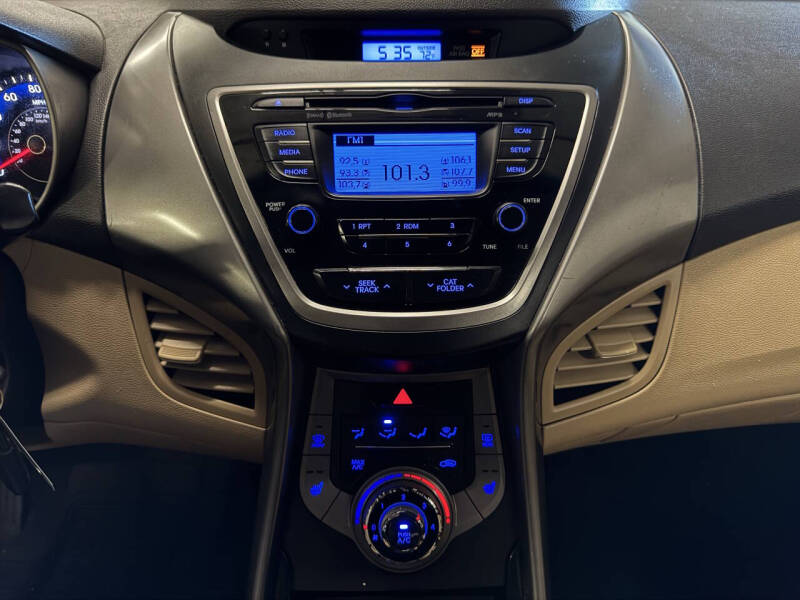2013 Hyundai Elantra GLS
