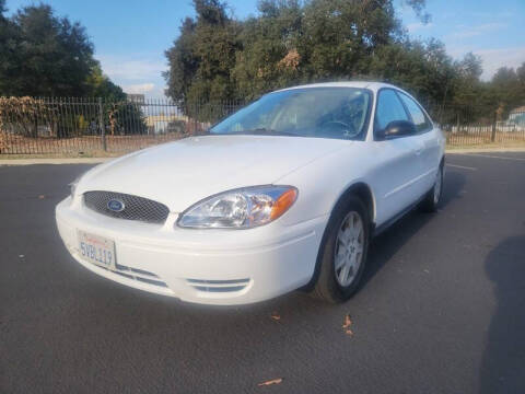 2007 Ford Taurus for sale at Empire Motors in Acton CA