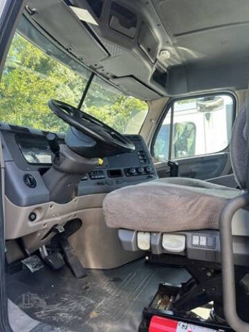 2015 Freightliner Cascadia