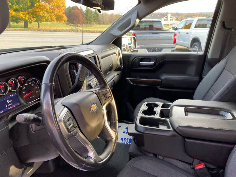 2020 Chevrolet Silverado 1500 LT photo 8