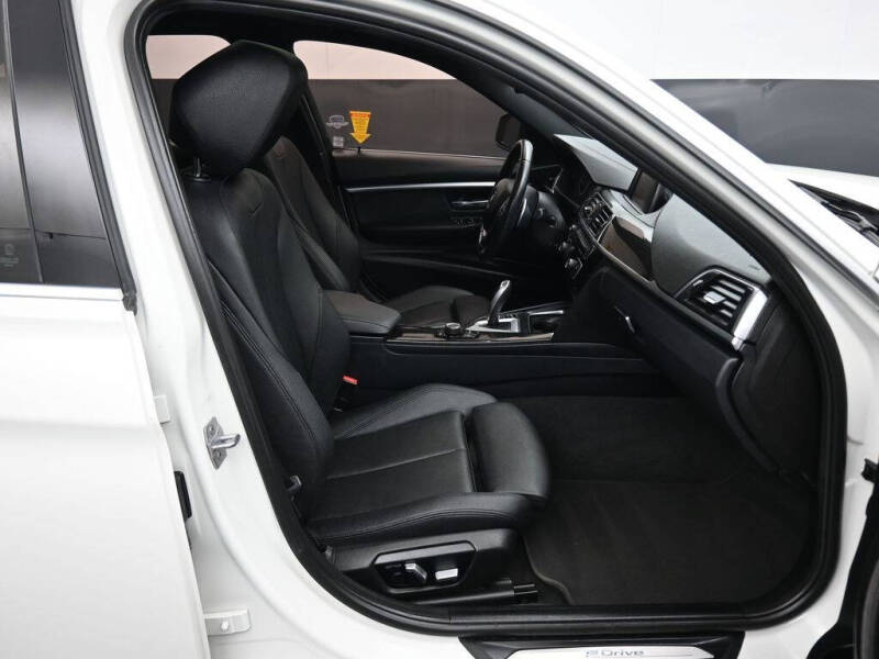 2018 BMW 3 Series 330e iPerformance