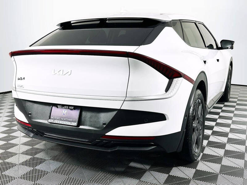2025 Kia EV6 Light Long Range