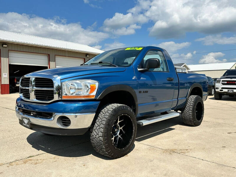 Thorne Auto Car Dealer in Evansdale, IA