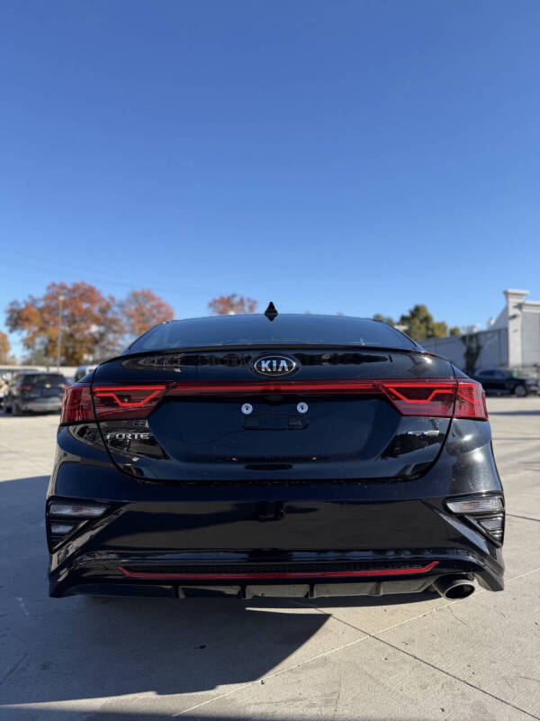 2020 Kia Forte GT Line