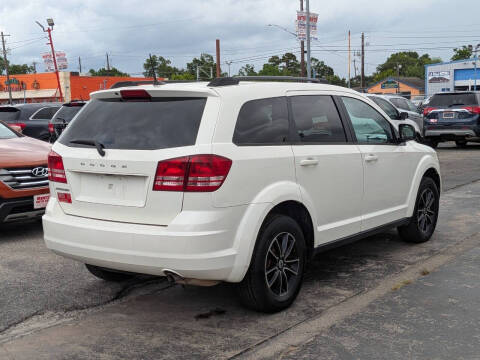 2018 Dodge Journey SE