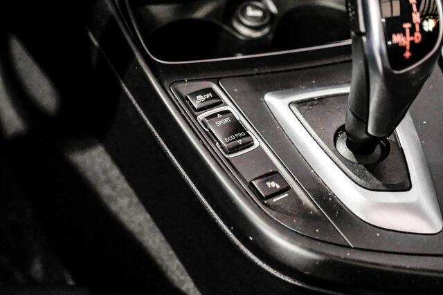 2019 BMW 2 Series 230i xDrive