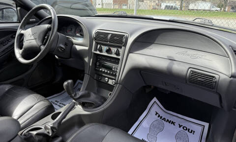 2002 Ford Mustang GT Deluxe