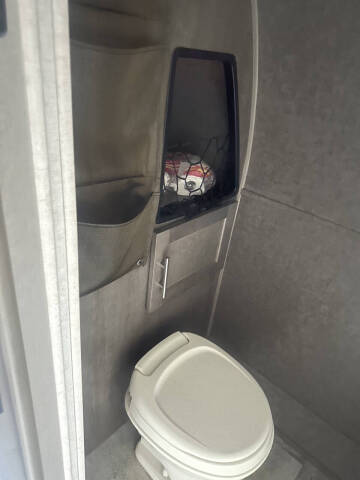 2017 Forest River R pod