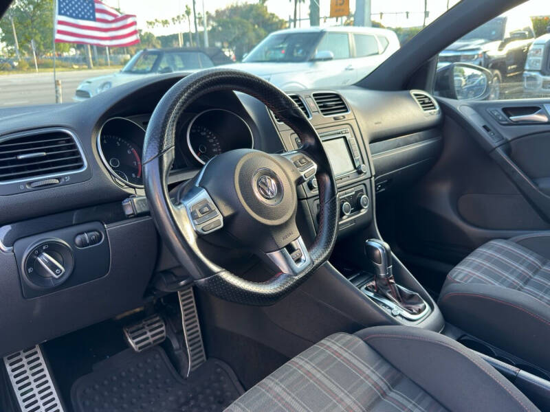 2012 Volkswagen GTI Base PZEV