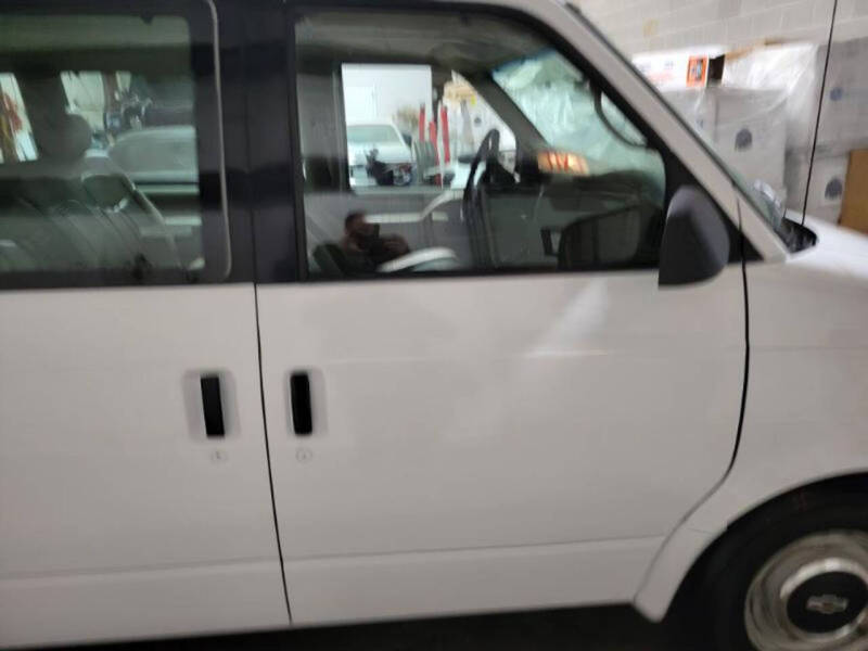 1999 Chevrolet Astro