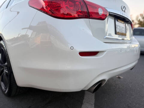 2017 Infiniti Q50 2.0T