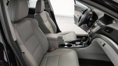 2016 Acura ILX w/Premium