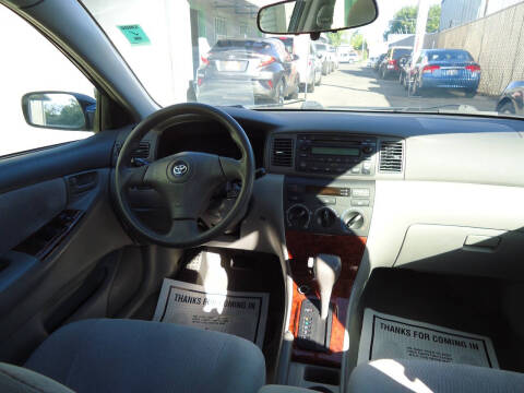 2006 Toyota Corolla LE