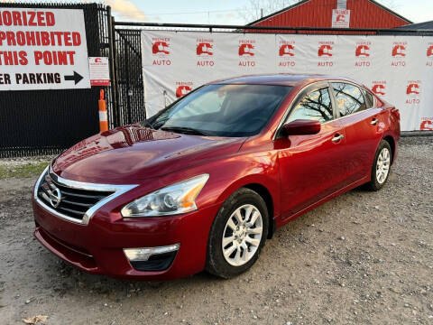 2017 Nissan Altima for sale at Premier Auto & Parts in Elyria OH