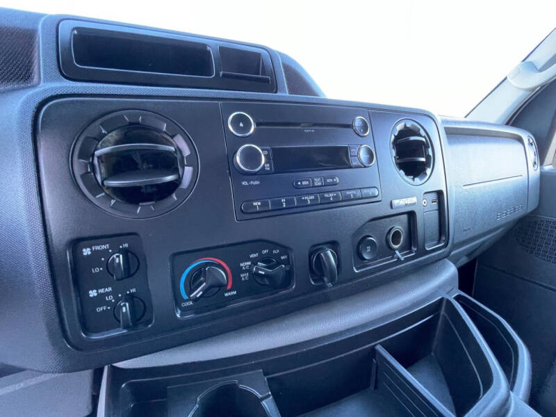 2014 Ford E-Series