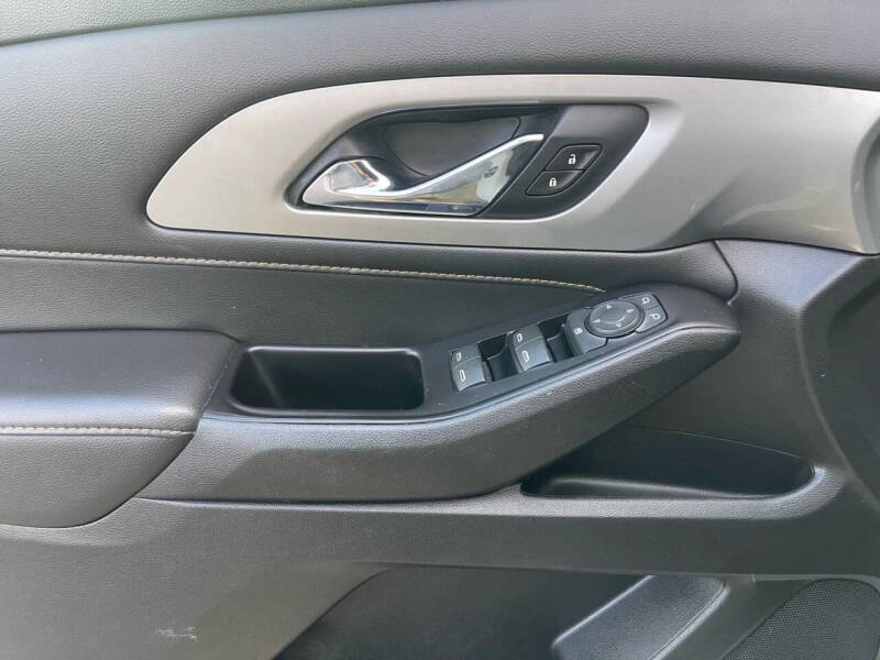 2020 Chevrolet Traverse LS