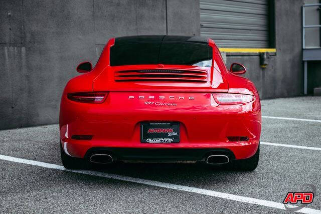 2014 Porsche 911 Carrera