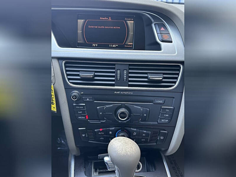 2009 Audi A4 2.0T quattro Premium