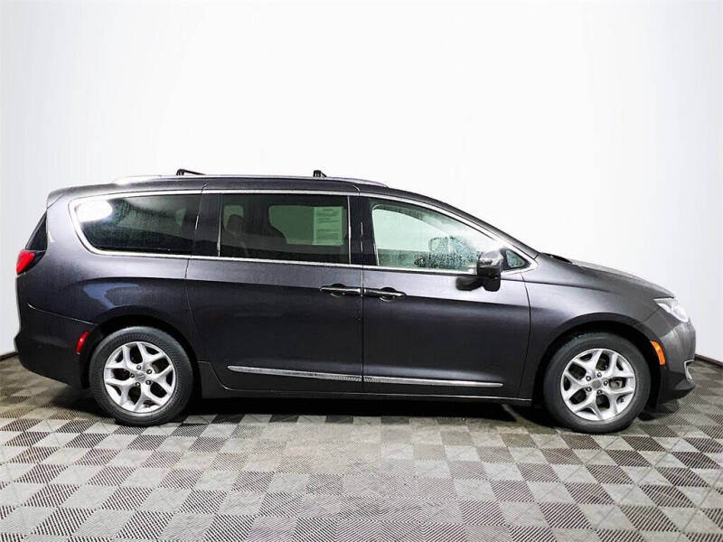 2020 Chrysler Pacifica Limited