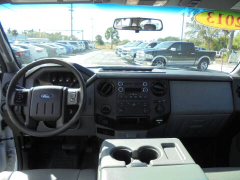 2013 Ford F-350 Super Duty XL