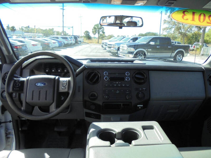 2013 Ford F-350 Super Duty XL