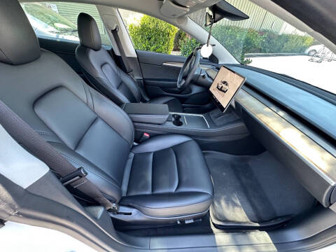 2023 Tesla Model 3 Performance